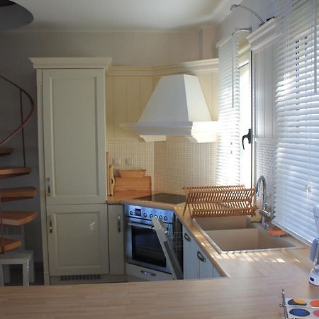 Avia Holiday Homes Rum bild