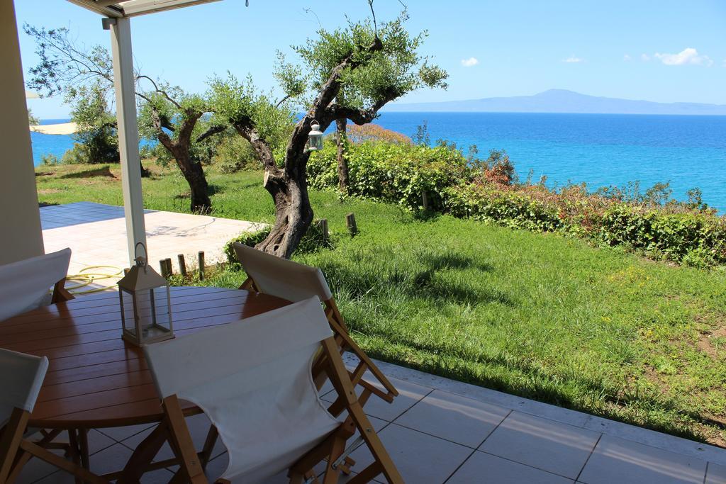 Avia Holiday Homes Rum bild